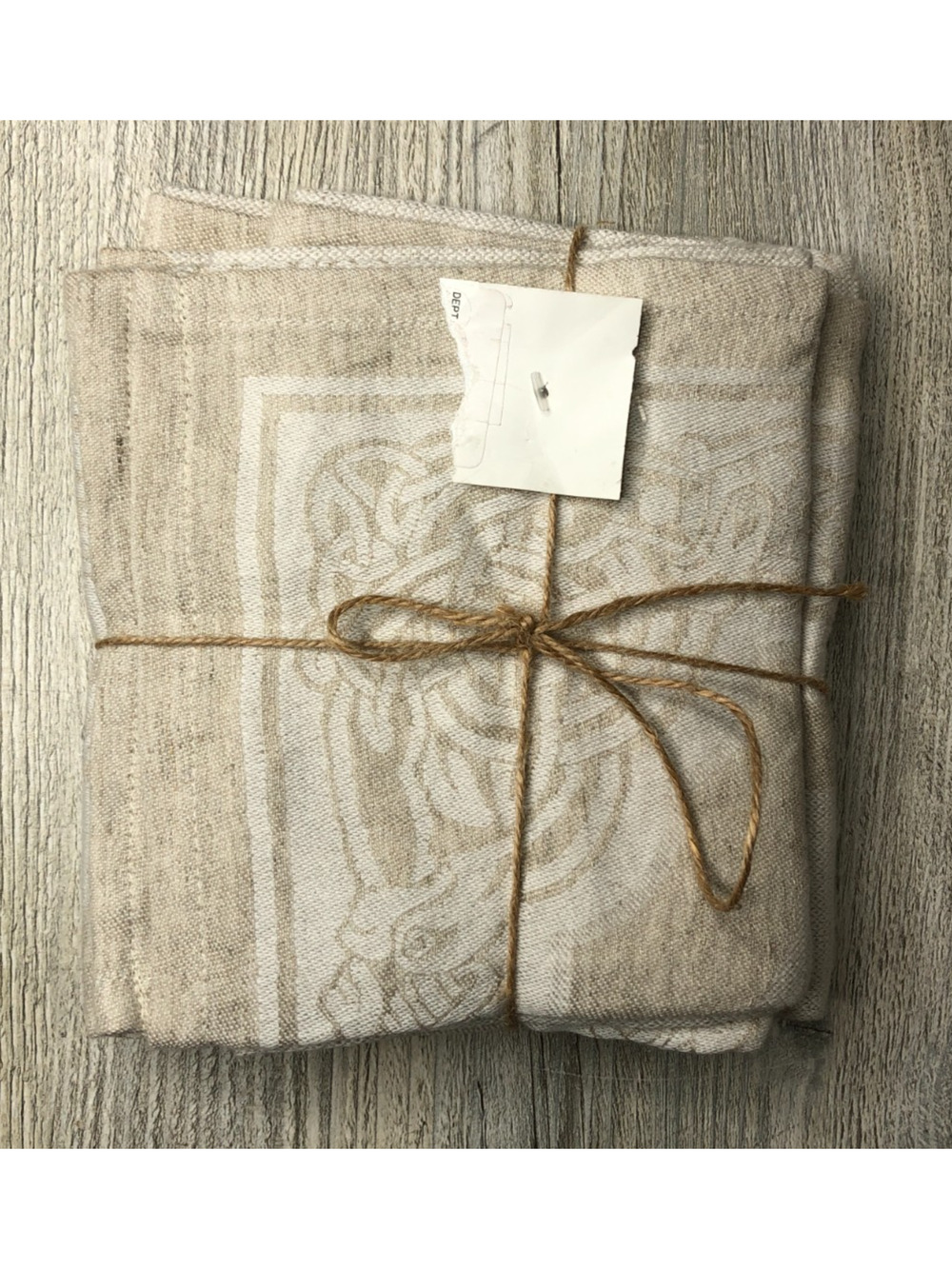 Charles Gallen Irish Linen Napkins Irish Celtic Symbol Beige & White Set of 2